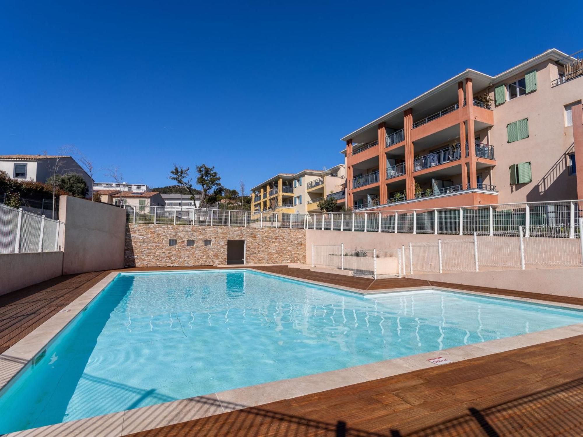 Le Jardin Du Loderi-2 By Interhome